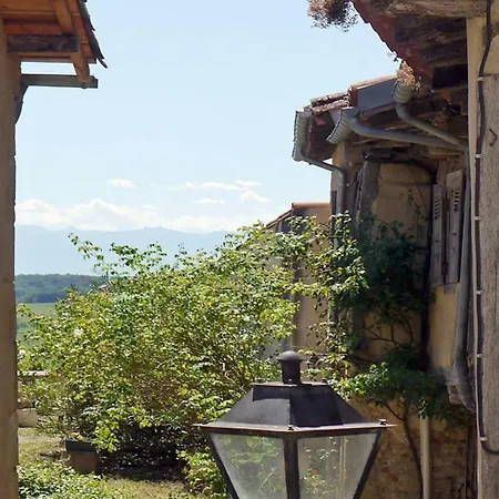Maison De La Porte Fortifiée Couette-café