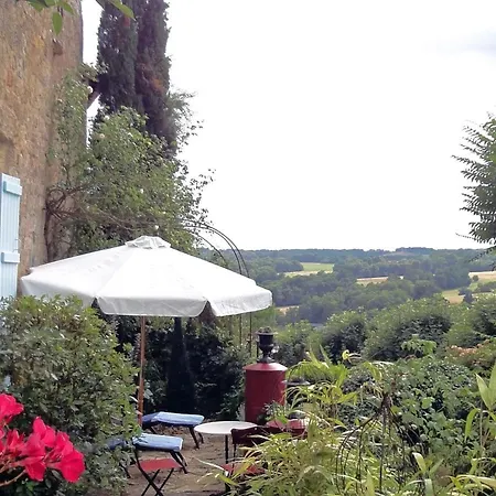 Maison De La Porte Fortifiée Couette-café *
